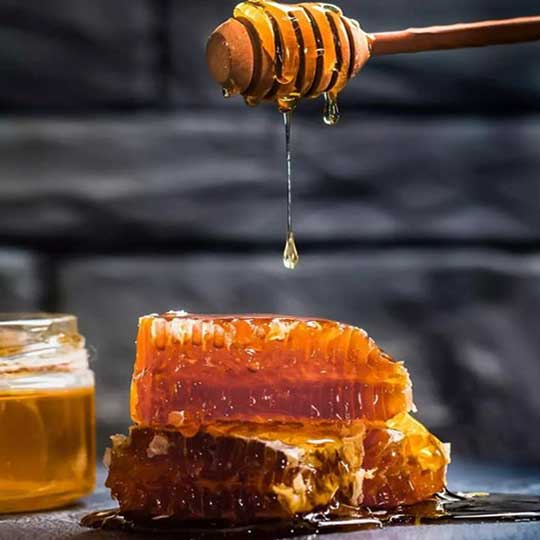 درمان سوزش معده با عسل
